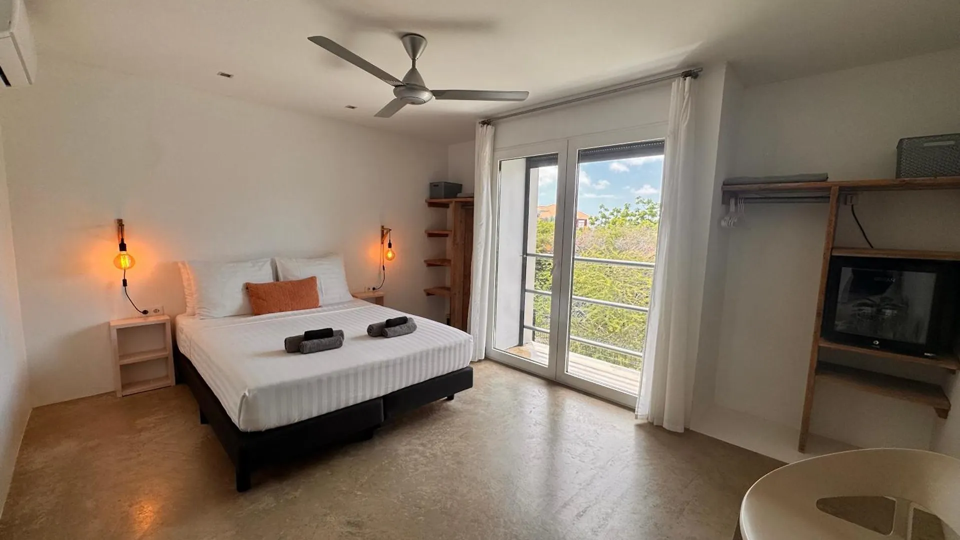 Boutique Hotel & Apartments Jt Curacao Willemstad Alojamento de Acomodação e Pequeno-almoço