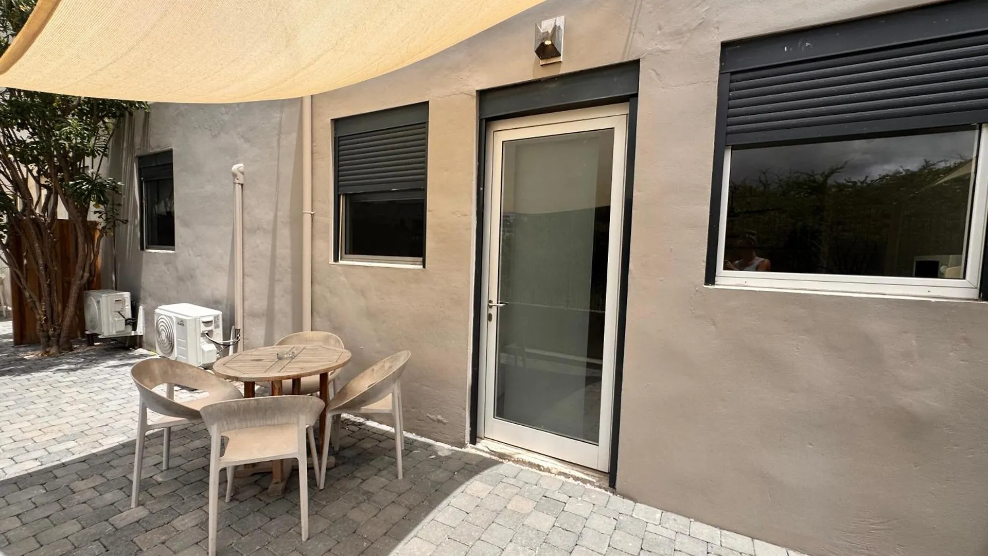 Boutique Hotel & Apartments Jt Curacao Willemstad