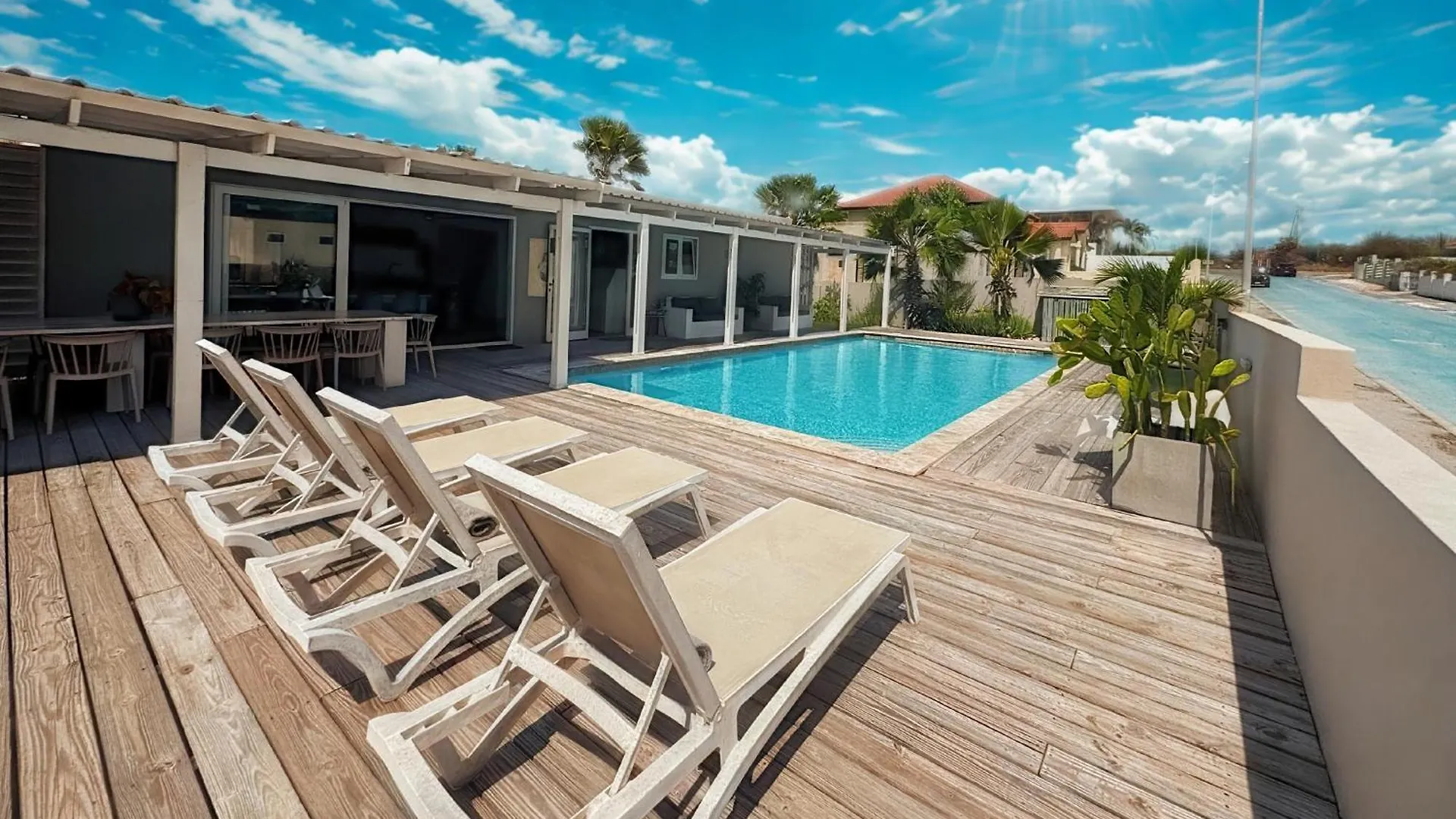 Boutique Hotel & Apartments Jt Curacao Willemstad